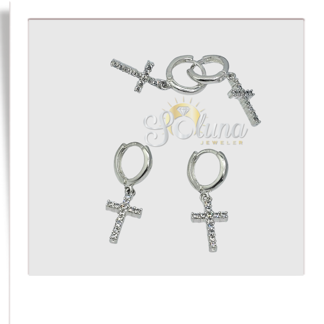 Aretes de Aro con Cruz