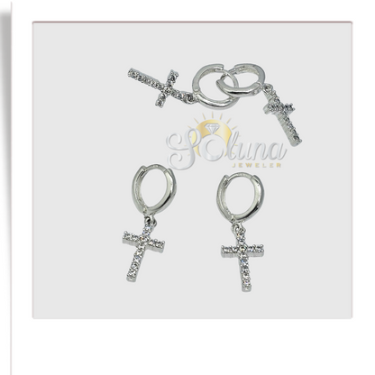 Aretes de Aro con Cruz